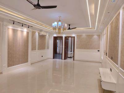 Living Room Image of 3600 Sq.ft 4 BHK Builder Floor for rent in Independent Floors At DLF City Phase IV, DLF Phase 4 Gurgaon for Rs. 92000