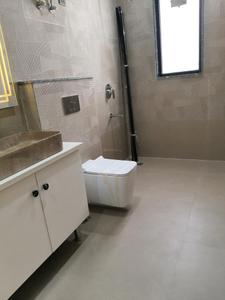 Common Bathroom Image of 1836 Sq.ft 3 BHK Builder Floor for sale in Sector 23 Gurgaon for Rs. 24500000