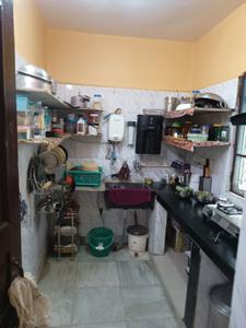 Kitchen Image of 1300 Sq.ft 3 BHK Builder Floor for sale in RWA Block C Dilshad Garden, Dilshad Garden New Delhi for Rs. 14500000
