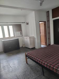 Bedroom Image of 1850 Sq.ft 2.5 BHK Apartment / Flat for sale in Sector 29 Noida for Rs. 22000000