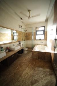 Image of 1800 Sq.ft 5 BHK Independent House for sale in Sushant Lok Phase 1, Gurgaon for Rs. 90000000