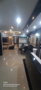 5 BHK Independent Builder Floor