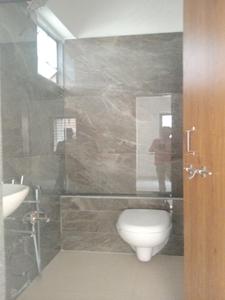 Siddhi Aarohi Crest Common Bathroom 3