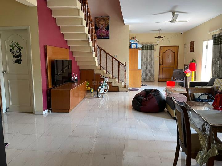 S V Paradise Main Image 1