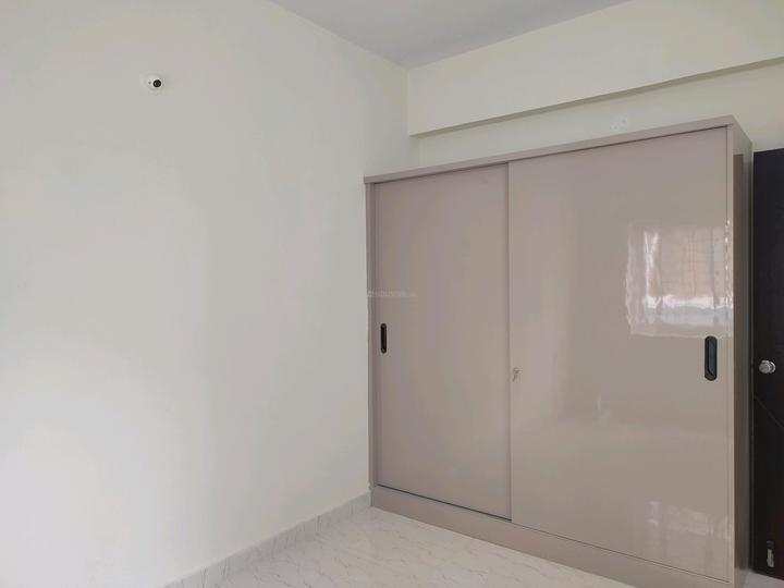 TR RENTALS Bedroom 1