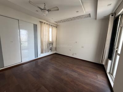 Bedroom Image of 1644 Sq.ft 3 BHK Apartment / Flat for sale in The 3C Lotus Boulevard, Sector 100 Noida for Rs. 24000000