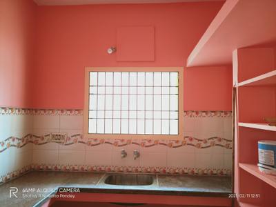 Kitchen Image of 600 Sq.ft 1 BHK Apartment / Flat for sale in Ganesh Flats, Madhanandapuram Chennai for Rs. 3000000