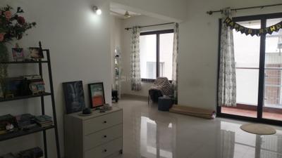 Living Room Image of 1300 Sq.ft 2 BHK Apartment / Flat for rent in Sona Vistaas, Akshayanagar Bengaluru for Rs. 40000