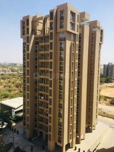 Image of 1600 Sq.ft 3 BHK Apartment / Flat for rent in Pacifica Reflections, Vaishno Devi Circle, Ahmedabad for Rs. 30000