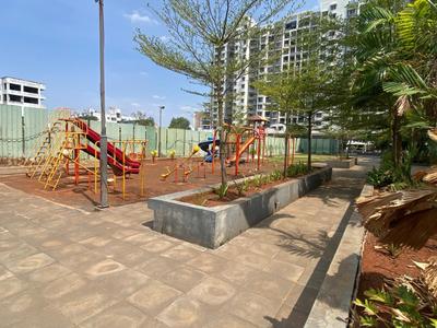 Image of 1000 Sq.ft 2 BHK Apartment / Flat for sale in Paranjape Abhiruchi Parisar T1 T2 T3 M1A M1B And M2, Dhayari, Pune for Rs. 7900000