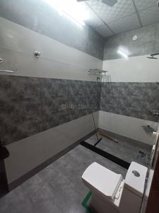 Bathroom Image of 2200 Sq.ft 3 BHK Apartment / Flat for rent in Shyam Nagar Jaipur for Rs. 50000