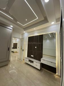 Bedroom Image of 1800 Sq.ft 3 BHK Builder Floor for rent in Mansarover Garden New Delhi for Rs. 65000