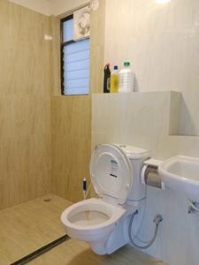 Common Bathroom Image of 906 Sq.ft 2 BHK Apartment / Flat for sale in Pailan Kolkata for Rs. 5600000