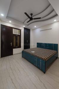 Bedroom Image of 750 Sq.ft 2 BHK Builder Floor for rent in Saket New Delhi for Rs. 18500