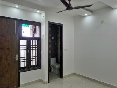 Bedroom Image of 630 Sq.ft 2 BHK Apartment / Flat for rent in Dwarka Mor New Delhi for Rs. 16000