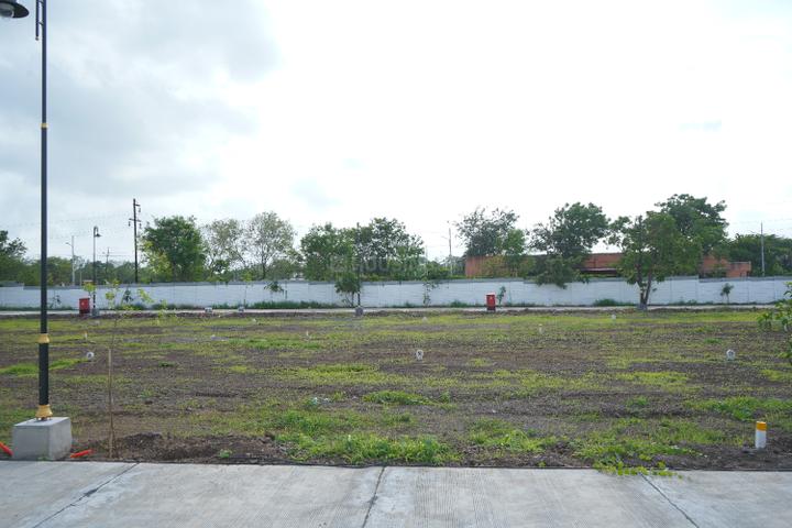 Nashik Road Main Image 1