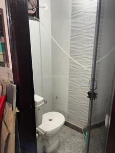 Bathroom Image of 360 Sq.ft 1 BHK Builder Floor for sale in Shalimar Bagh New Delhi for Rs. 7500000