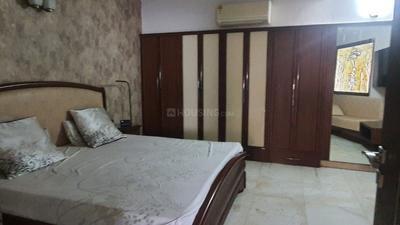 Bedroom Image of 1200 Sq.ft 3 BHK Builder Floor for sale in Pitampura New Delhi for Rs. 12000000