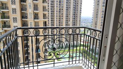 Image of 1261 Sq.ft 3 BHK Apartment / Flat for sale in Prateek Grand City, Siddharth Vihar, Ghaziabad for Rs. 15500000