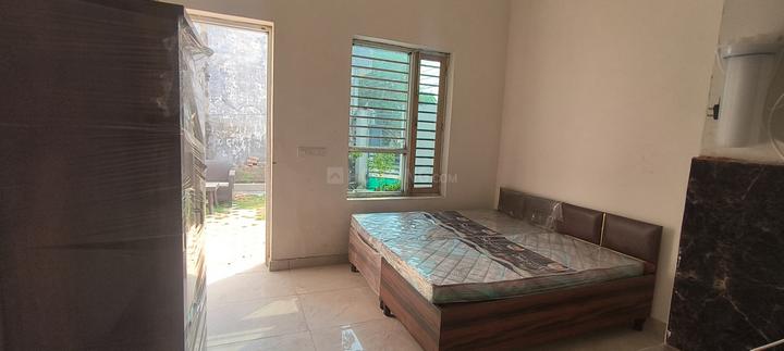 Adjoining Sai Mandir Shalimar Park Street No 9 Bedroom 1