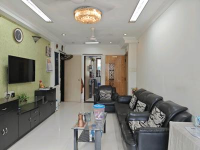 Living Room Image of 550 Sq.ft 2 BHK Apartment / Flat for sale in Mahim Mumbai for Rs. 22500000