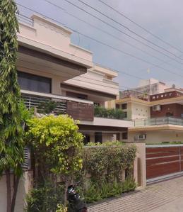 Image of 4000 Sq.ft 5 BHK Independent House for sale in Sector 4, Panchkula for Rs. 100000000