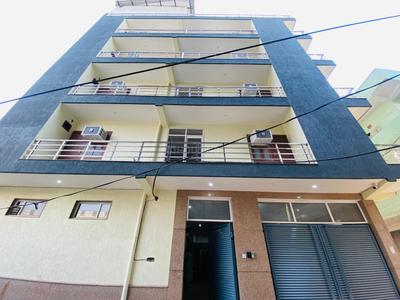 Image of 400 Sq.ft 1 RK Builder Floor for rent in Sector 69, Gurgaon for Rs. 18000