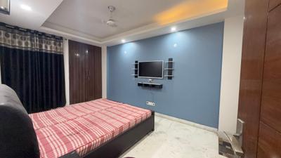 Bedroom Image of 1200 Sq.ft 3 BHK Builder Floor for rent in Vasant Kunj New Delhi for Rs. 50000