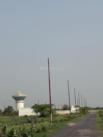 Sector 25 YEIDA Main Image 1