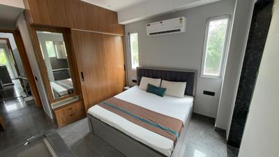 Bedroom Image of 580 Sq.ft 1 RK Builder Floor for rent in Greenwood Signatute Suites, Sector 46 Gurgaon for Rs. 23000