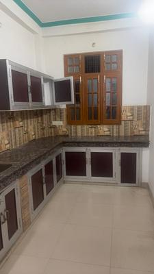 Kitchen Image of 1000 Sq.ft 2 BHK Builder Floor for rent in Gomti Nagar Lucknow for Rs. 10000
