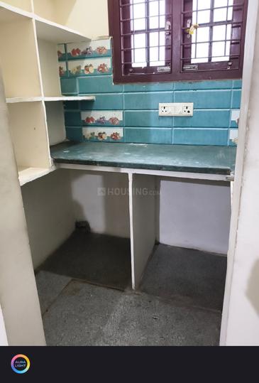 TR RENTALS Kitchen 1