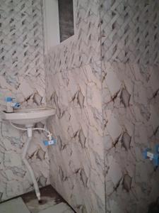 Common Bathroom Image of 1050 Sq.ft 2 BHK Apartment / Flat for sale in Sector 101 Noida for Rs. 4100000