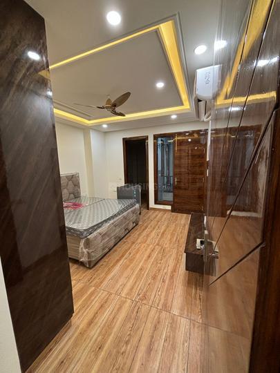 Sector 40 Bedroom 1