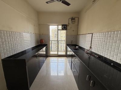 Kitchen Image of 800 Sq.ft 2 BHK Apartment / Flat for rent in Kasarvadavali Thane for Rs. 27000