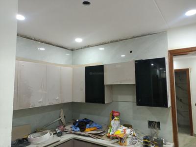Kitchen Image of 700 Sq.ft 2 BHK Builder Floor for sale in Pitampura New Delhi for Rs. 6000000
