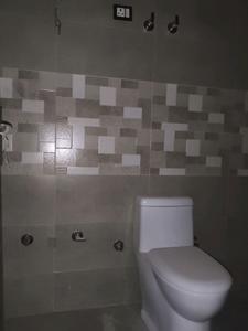 Common Bathroom Image of 1125 Sq.ft 2 BHK Apartment / Flat for sale in Aarambh Heights, Surajpur Greater Noida for Rs. 4942000