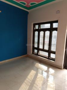 Bedroom Image of 1250 Sq.ft 3 BHK Independent House for rent in Sahadatganj Ayodhya for Rs. 11000