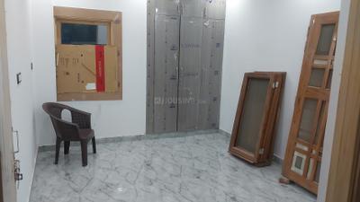 Bedroom Image of 1500 Sq.ft 2 BHK Builder Floor for rent in Noida Extension Greater Noida for Rs. 20000