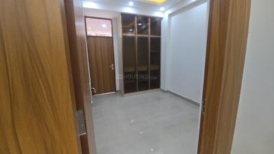Bedroom Image of 1050 Sq.ft 2 BHK Builder Floor for sale in Indirapuram Ghaziabad for Rs. 6850000