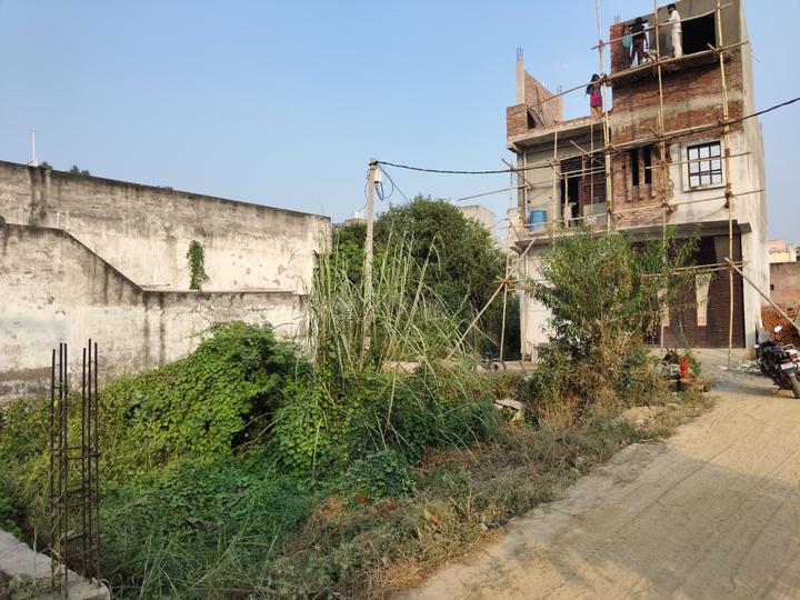 Vrindavan Garden Main Image 1