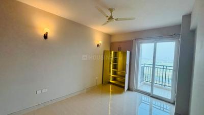 Bedroom Image of 1404 Sq.ft 3 BHK Apartment / Flat for sale in Eldeco Live By The Greens Phase 1, Sector 150 Noida for Rs. 17000000