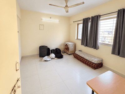 Bedroom Image of 1300 Sq.ft 2 BHK Apartment / Flat for rent in  Memories, Hadapsar Pune for Rs. 21000