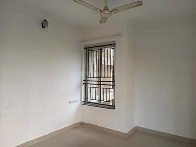 Bedroom Image of 1050 Sq.ft 3 BHK Apartment / Flat for sale in Rustomjee Urbania, Thane West Thane for Rs. 18500000