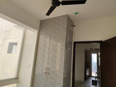 Bedroom Image of 1345 Sq.ft 3 BHK Apartment / Flat for rent in Phase 2 Noida for Rs. 36000