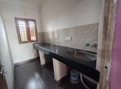 Kitchen Image of 500 Sq.ft 1 BHK Builder Floor for rent in Vijaynagar Gwalior for Rs. 11000