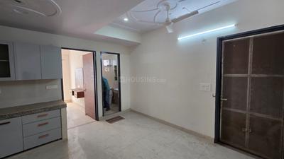 Kitchen Image of 450 Sq.ft 1 RK Apartment / Flat for rent in Sector 110 Gurgaon for Rs. 15000