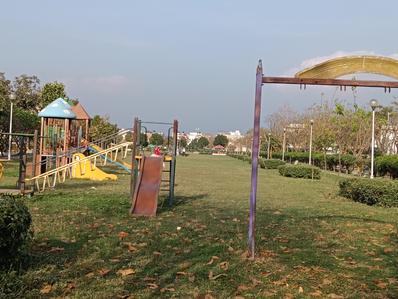Image of 4500 Sq.ft Residential Plot / Land for sale in Mullanpur Garibdass, Chandigarh for Rs. 83000000
