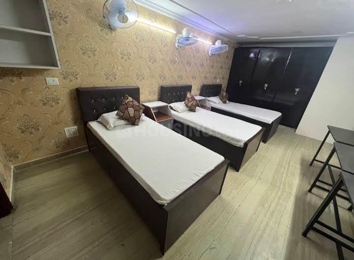 Bedroom Image of Welcome PG in Navrangpura, Ahmedabad