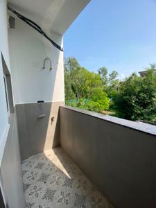 Balcony Image of 825 Sq.ft 2 BHK Builder Floor for rent in Janakpuri New Delhi for Rs. 42000